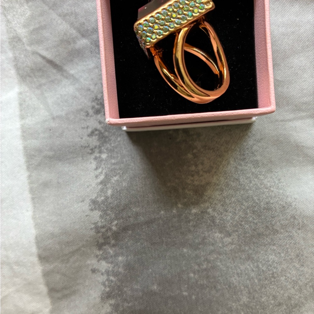 Kurt Geiger Pink and Gold Ring, size small 5-5.5 - Picture 12 of 13